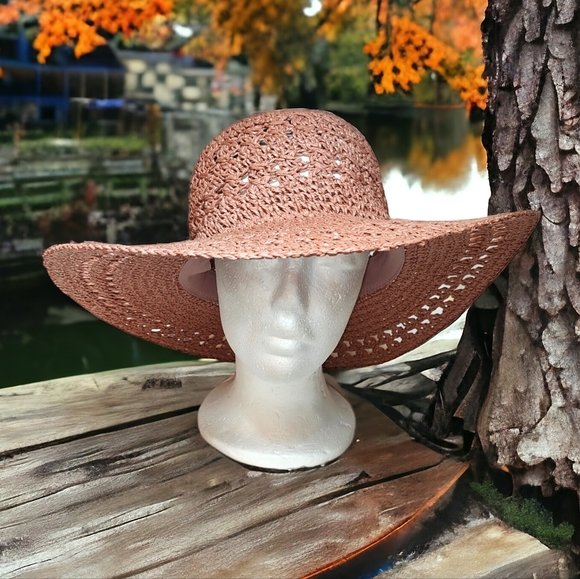 Time and Tru Accessories - TIME and TRU Natural Open Weave Wide Brim Sunhat